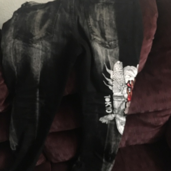 Size 32 Rockstar Jeans